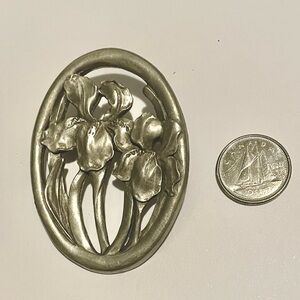 Seagull Pewter Canada 1987 Iris Flowers Brooch Vintage Jewelry